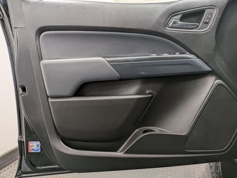 Used 2020 Chevrolet Colorado Z71 image 8