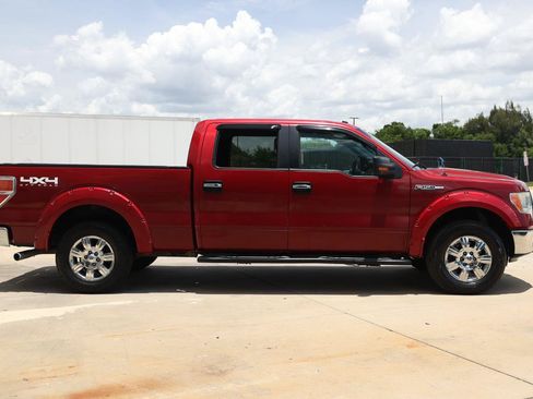 Used 2012 Ford F150 XLT w/ XLT Chrome Pkg AWD/4WD image 13
