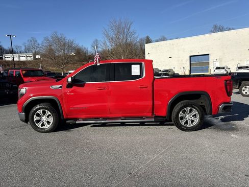 Used 2024 GMC Sierra 1500 SLE w/ Preferred Package image 7