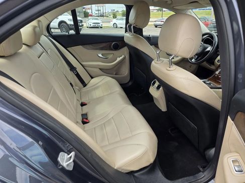 Used 2016 Mercedes-Benz C 300 Sedan image 15