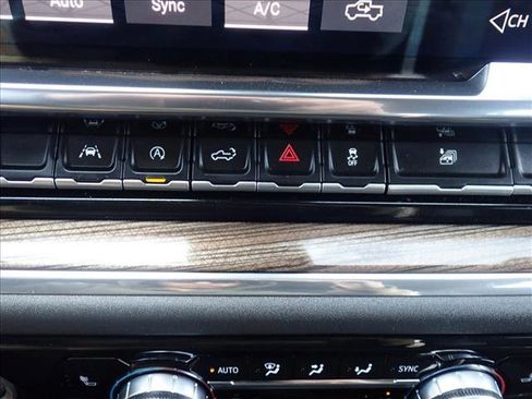 Used 2024 GMC Sierra 1500 Elevation image 18