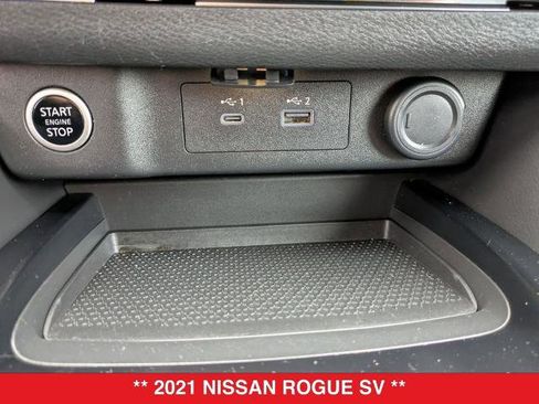 Certified 2021 Nissan Rogue SV image 28