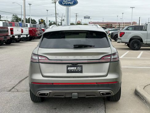 Used 2023 Lincoln Nautilus Reserve w/ Luxury Package AWD/4WD image 5