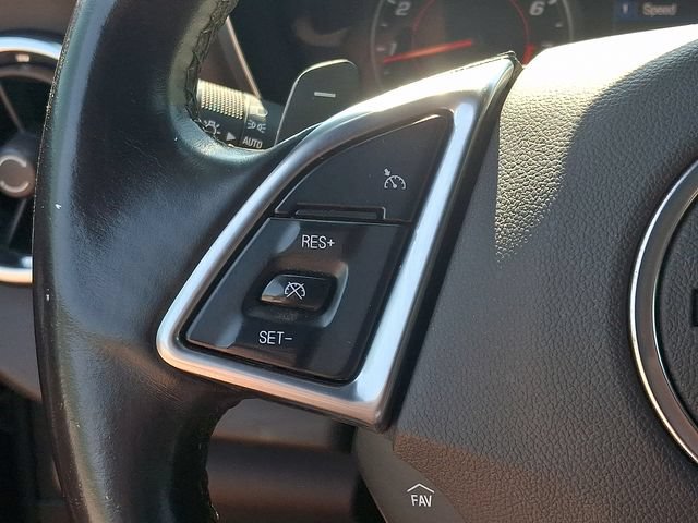 Used 2021 Chevrolet Camaro LT w/ Technology Package RWD image 20
