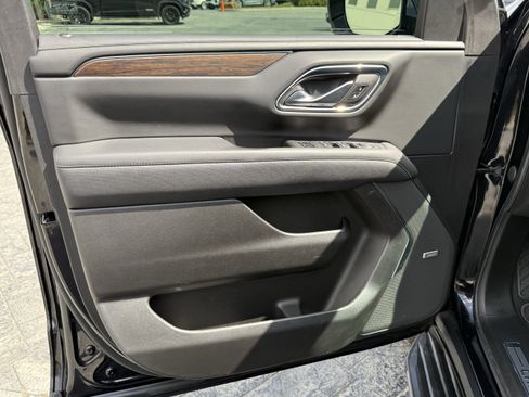 Used 2023 Chevrolet Tahoe Premier w/ Max Trailering Package image 10