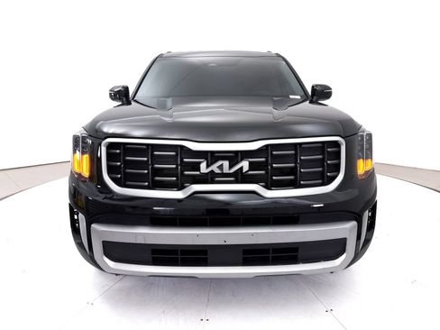 Certified 2024 Kia Telluride S w/ S Sunroof Package FWD image 15