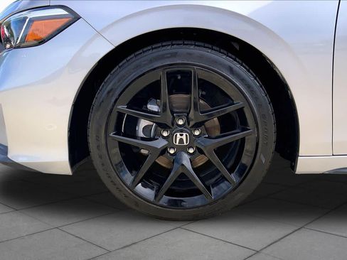 Used 2025 Honda Civic Sport image 11