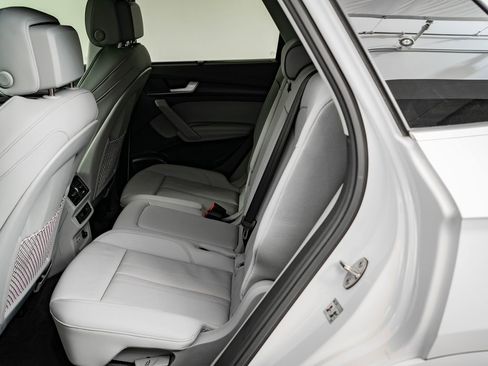 Used 2023 Audi Q5 2.0T Premium Plus w/ Premium Plus Package image 40