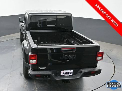 Used 2025 Jeep Gladiator Sport w/ Premium Package AWD/4WD image 37