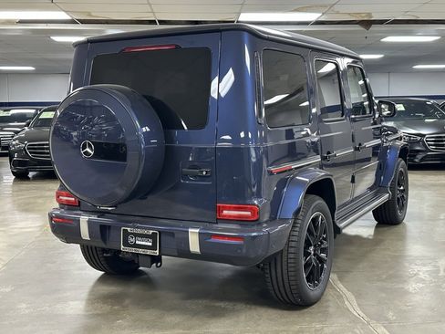 New 2025 Mercedes-Benz G 550 image 9