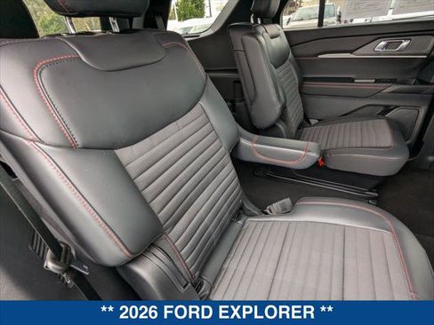 Used 2026 Ford Explorer ST-Line w/ ST-Line Street Pack RWD image 22