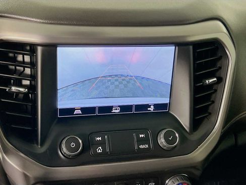 Used 2022 GMC Acadia AT4 w/ Trailering Package AWD/4WD image 14