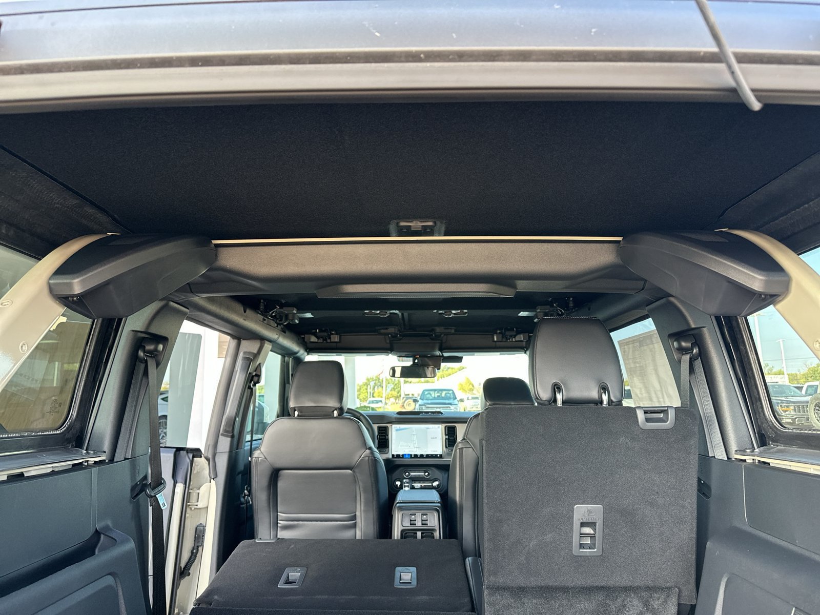 New 2026 Ford Bronco Outer Banks AWD/4WD image 37