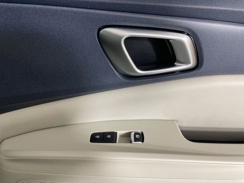 New 2026 Kia Carnival EX image 12