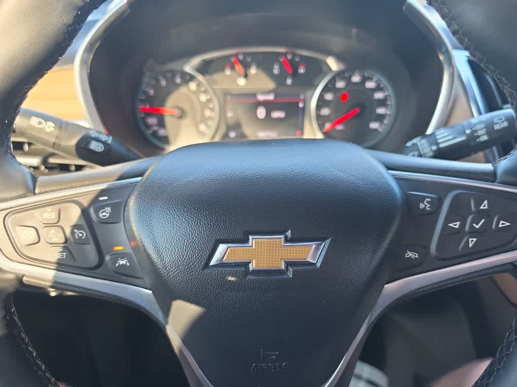 Used 2023 Chevrolet Equinox Premier AWD/4WD image 35