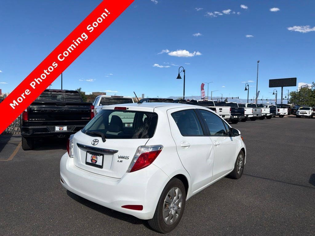 Used 2012 Toyota Yaris LE FWD image 2