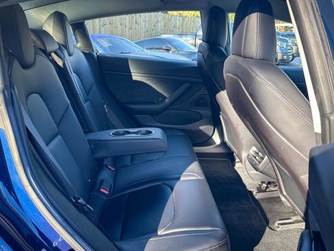 Used 2018 Tesla Model 3 Long Range image 27