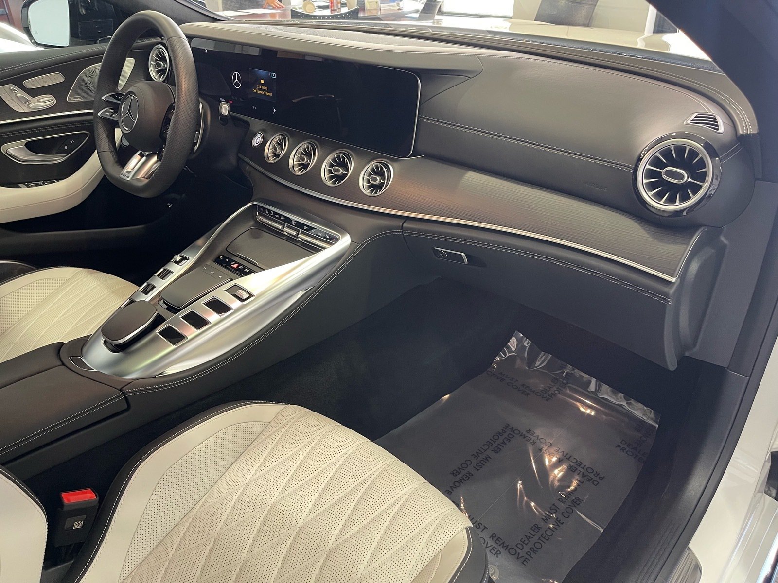Used 2025 Mercedes-Benz AMG GT 63 image 42