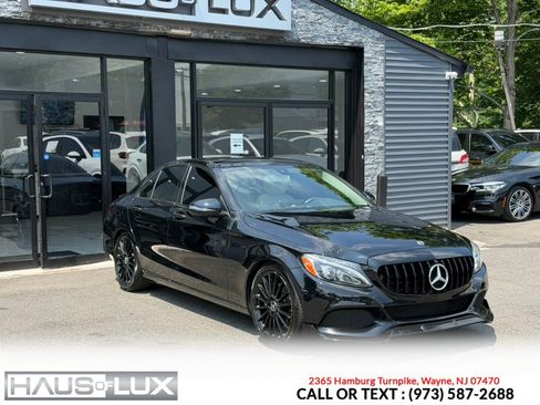 Used 2018 Mercedes-Benz C 300 4MATIC Sedan w/ Premium Package image 4
