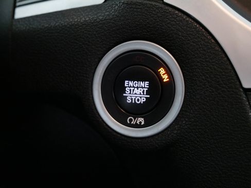 Used 2022 Chrysler 300 Touring image 31