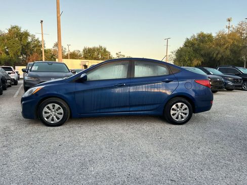 Used 2017 Hyundai Accent SE image 4
