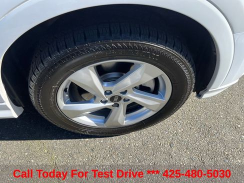 Used 2021 Audi Q3 2.0T Premium AWD/4WD image 13