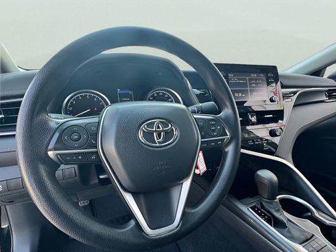 Used 2024 Toyota Camry LE FWD image 10