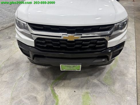 Used 2021 Chevrolet Colorado W/T AWD/4WD image 18