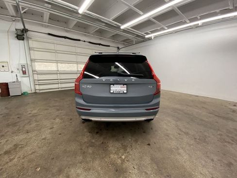 Used 2020 Volvo XC90 T6 Momentum w/ Protection Package image 5