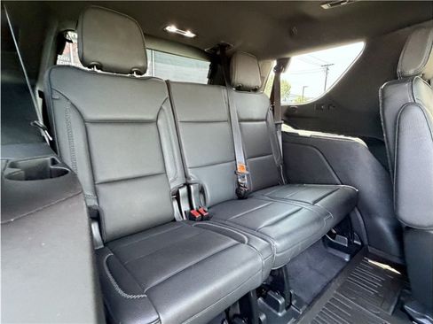 Used 2021 GMC Yukon Denali w/ Denali Premium Package RWD image 34