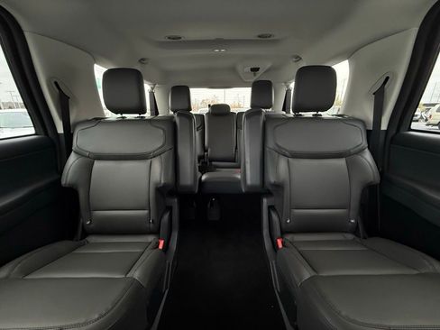 New 2026 Ford Expedition Max Active image 30
