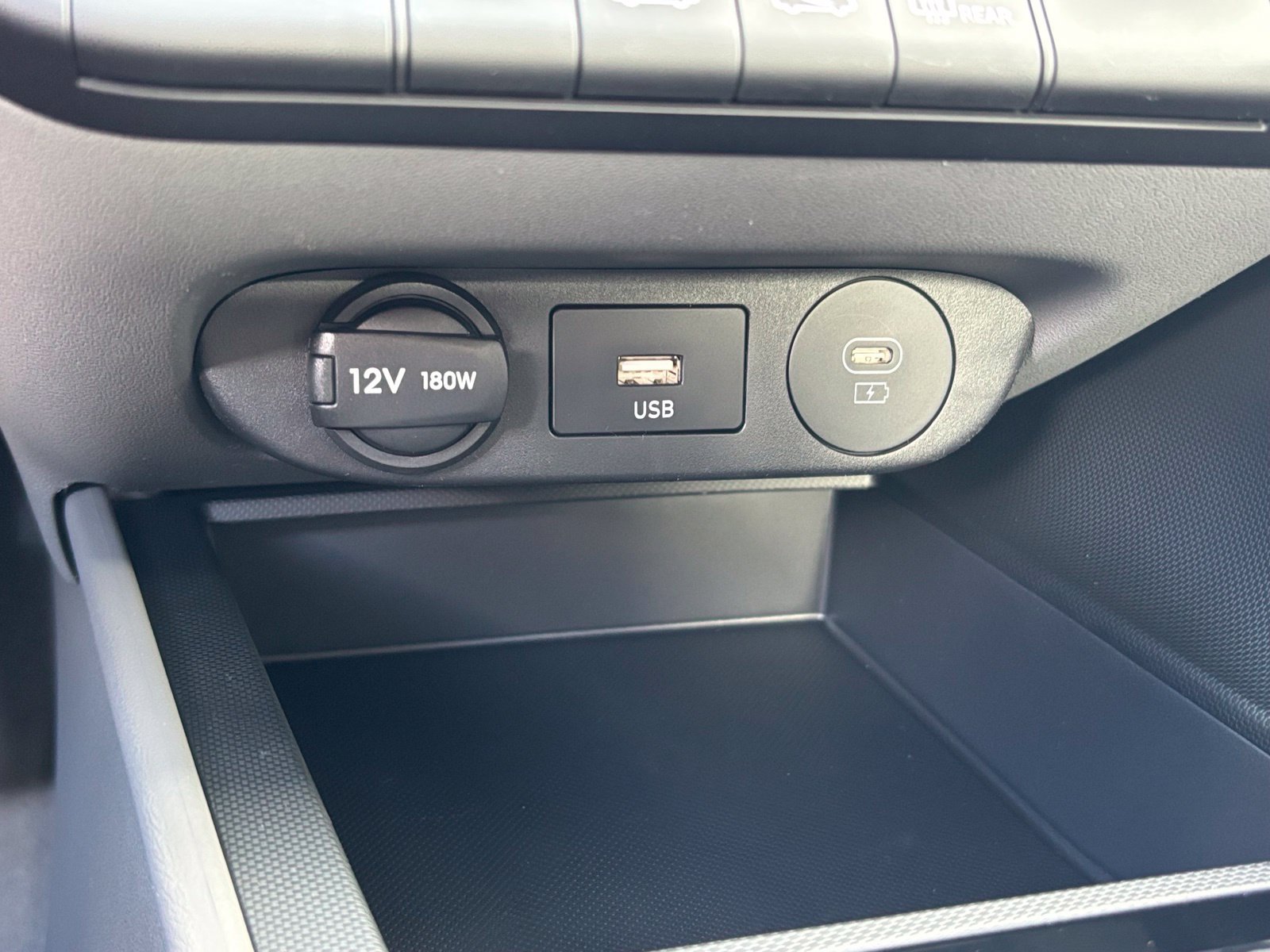 New 2026 Hyundai Elantra SE FWD image 23