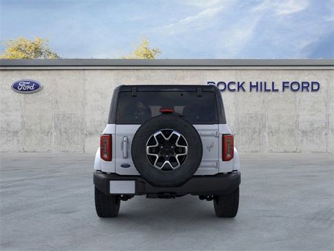 New 2025 Ford Bronco Outer Banks image 7