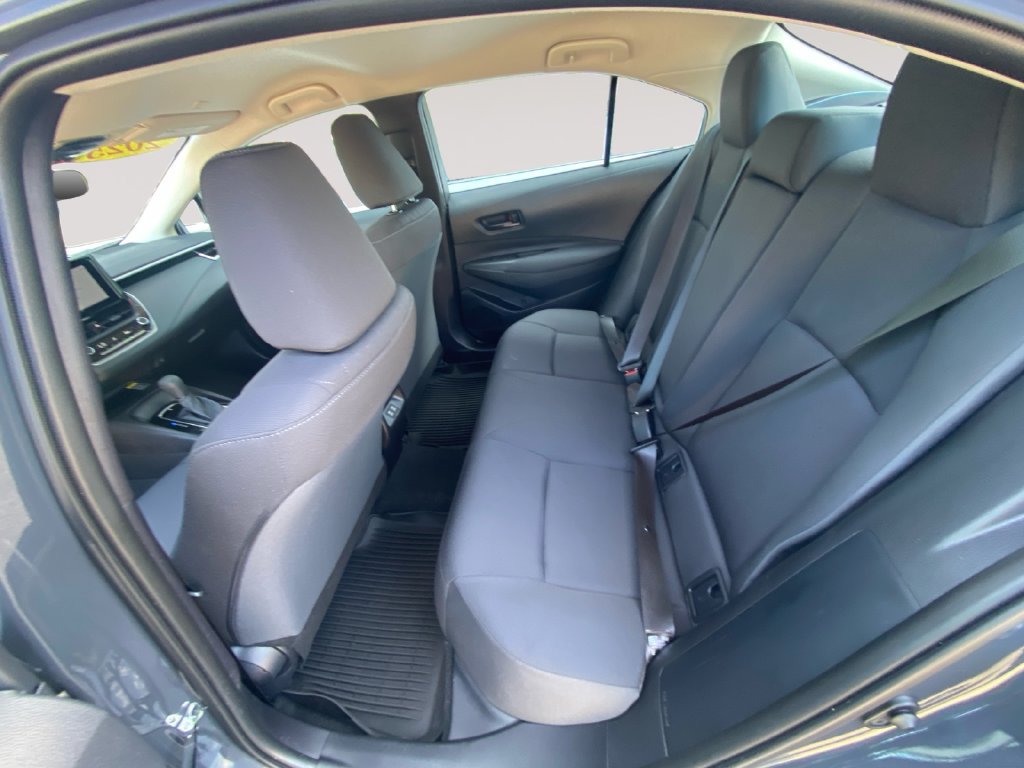 Used 2025 Toyota Corolla LE w/ LE Premium Package FWD image 13