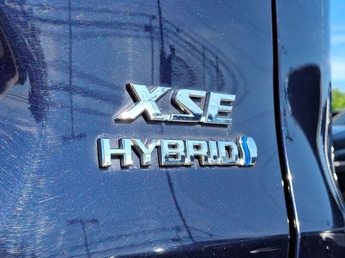 Used 2019 Toyota RAV4 XSE AWD/4WD image 33