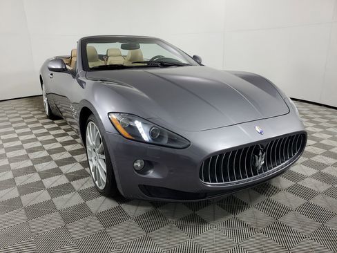 Used 2013 Maserati GranTurismo Sport image 2