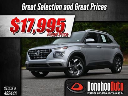 Used 2023 Hyundai Venue SEL w/ Cargo Package
