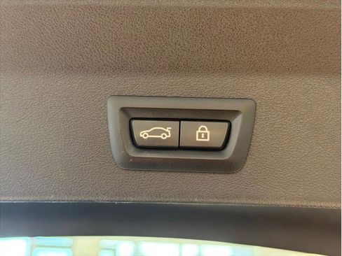 Used 2020 BMW X3 xDrive30i w/ Convenience Package image 32