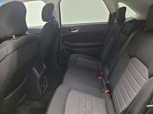 Used 2018 Ford Edge SE AWD/4WD image 18