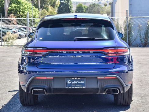 Used 2023 Porsche Macan image 5
