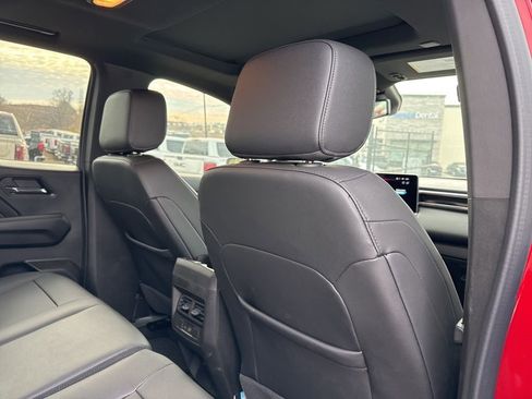 New 2026 GMC Canyon Elevation w/ Convenience Package image 27