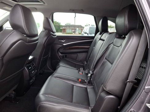 Used 2020 Acura MDX SH-AWD image 12