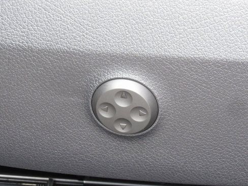 New 2025 Mercedes-Benz GLC 300 4MATIC image 12