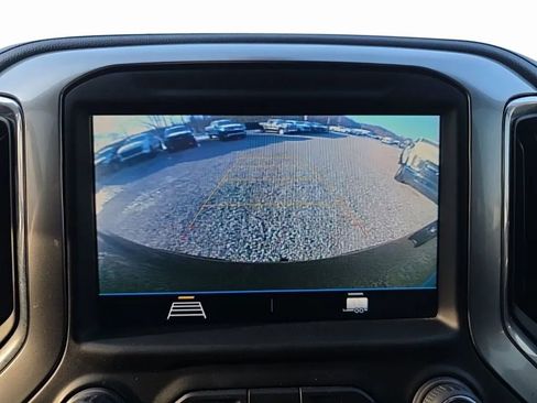 Used 2021 Chevrolet Silverado 1500 RST image 15