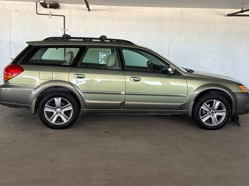 Used 2006 Subaru Outback 3.0R L.L. Bean AWD/4WD image 2