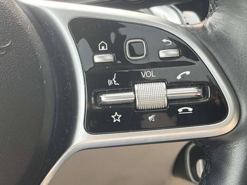 Certified 2023 Mercedes-Benz GLB 250 4MATIC image 34