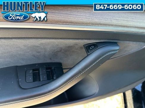 Used 2022 Tesla Model 3 Long Range image 16