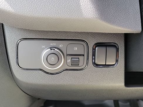 New 2025 Mercedes-Benz Sprinter 2500 image 24