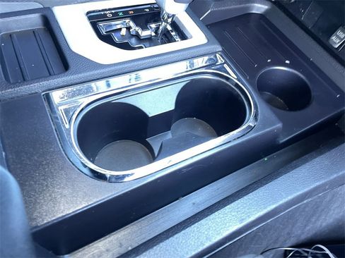 Used 2014 Toyota Tundra SR5 image 29