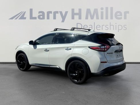 Used 2018 Nissan Murano SL w/ Midnight Edition Package image 3